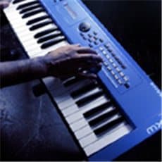 Yamaha erneuert MX Synthesizer-Serie: Neue Modelle für Stage & Studio mit FM-Synthese-App, streng limitiertes weißes Design