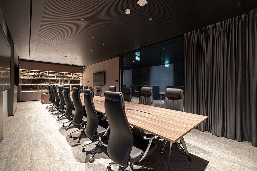 Image: KME Investment and Management LLC office